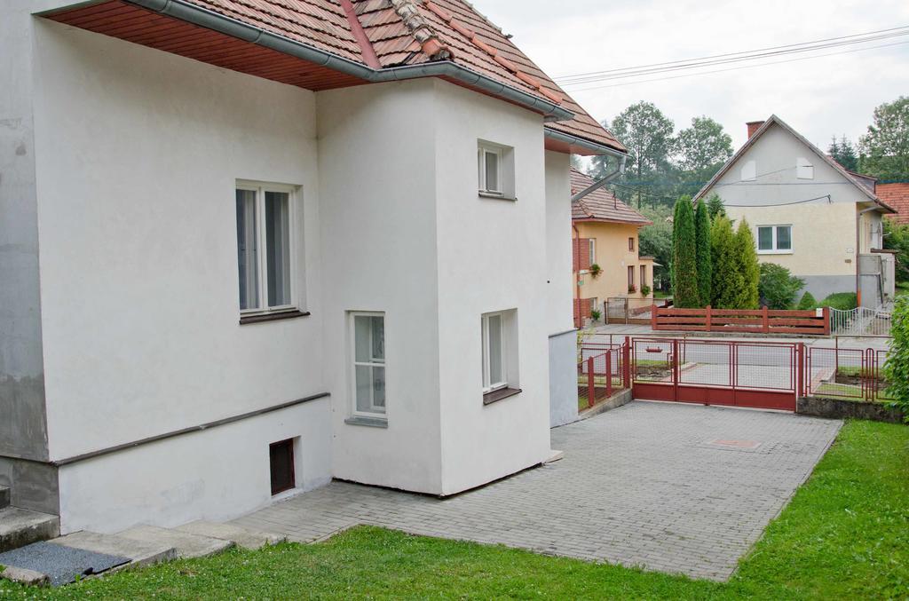 Holiday House Maria Zavazna Poruba Bilik gambar